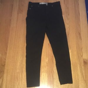 Black skinny jeans